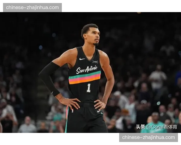 马刺福克斯正负值常+15以上,控卫价值超越得分数据 马刺福克斯正负值常+15以上,控卫价值超越得分数据